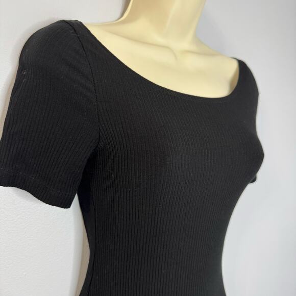 Reformation  Black Ribbed Knit Scoop Neck Short Sleeve Dress Sz S - Picture 5 of 11